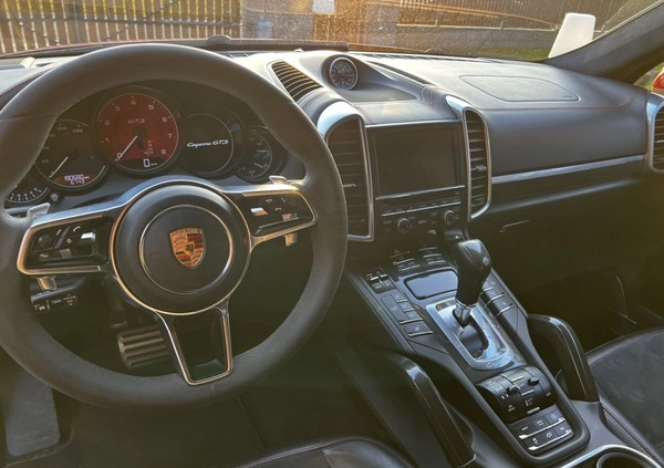 Porsche Cayenne cena 246000 przebieg: 194300, rok produkcji 2015 z Gdańsk małe 121